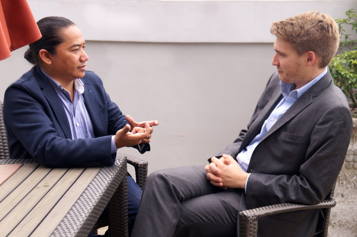 Darwin Mendoza y Sam George